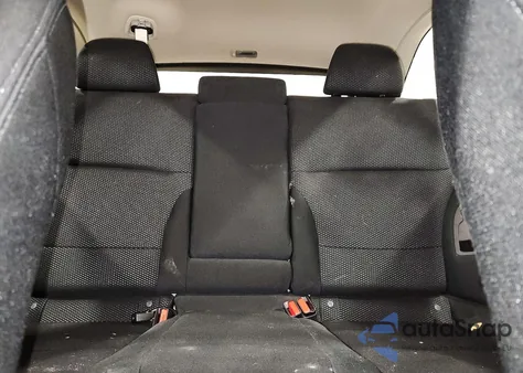 2016 Subaru Outback 2.5I z USA, uszkodzony, nr VIN 4S4BSAAC1G3301110